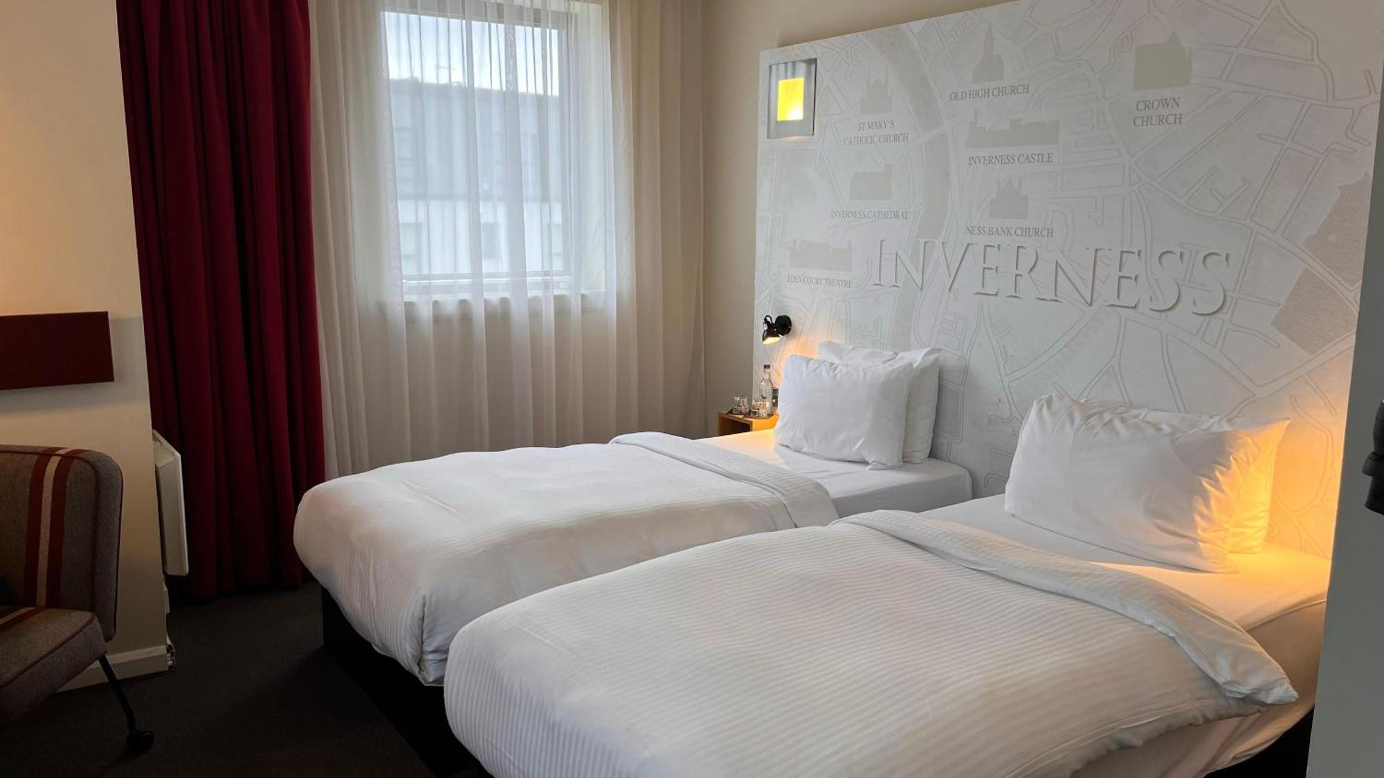B&B Hotel Инвернес Екстериор снимка