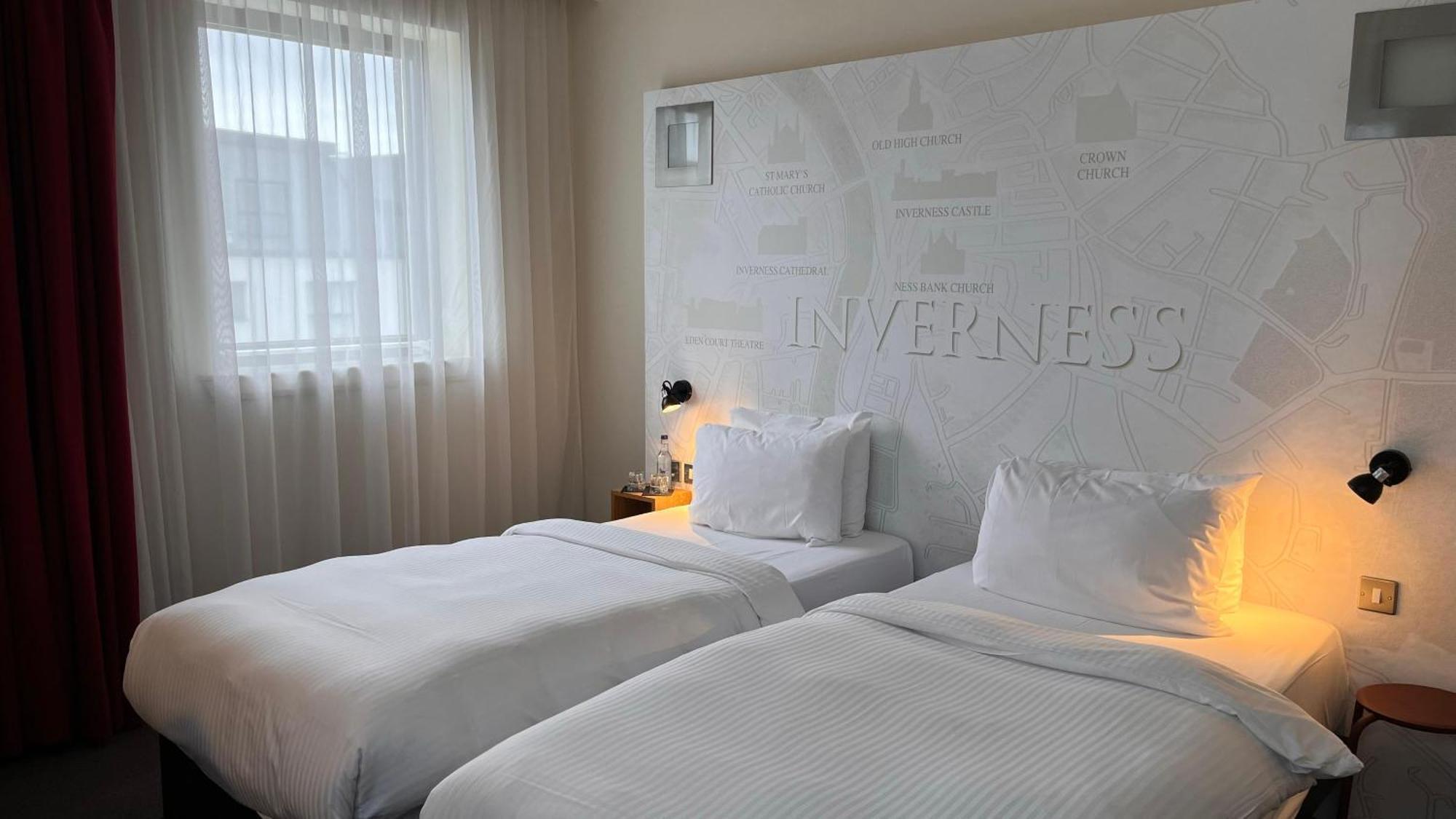 B&B Hotel Инвернес Екстериор снимка