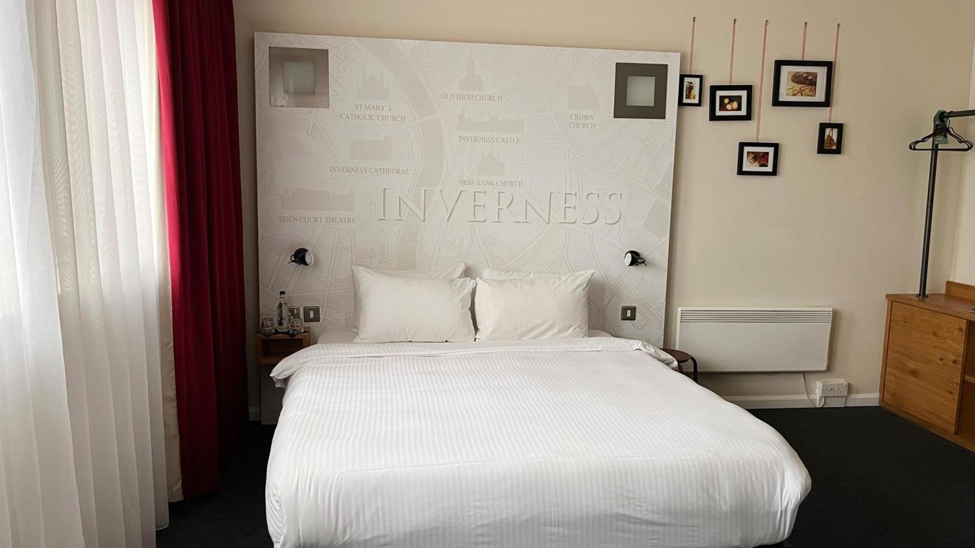 B&B Hotel Инвернес Екстериор снимка