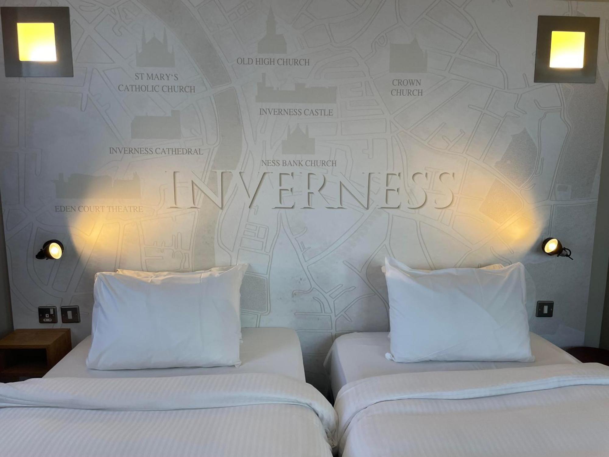 B&B Hotel Инвернес Екстериор снимка